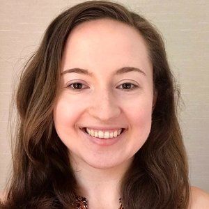 Meet your Posher, Izabella